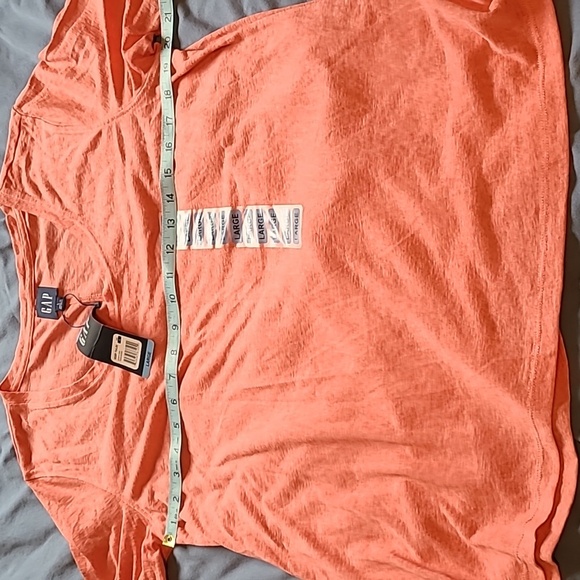 GAP women's large long sleeve soft T-shirt. NWT Peach color - Picture 7 of 10